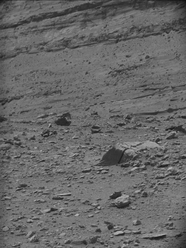 Sol 4220: Mast Camera (Mastcam)
