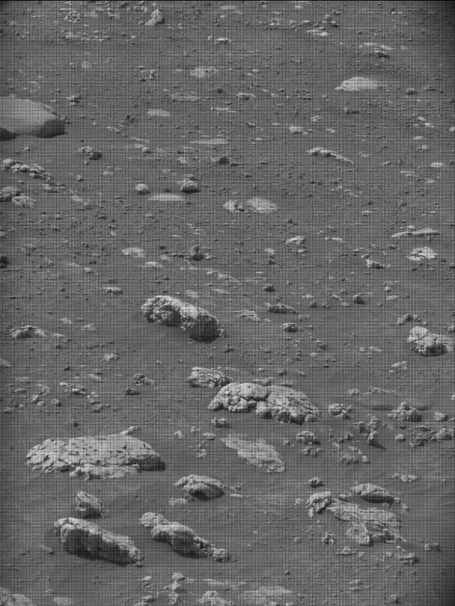 Sol 4220: Mast Camera (Mastcam)