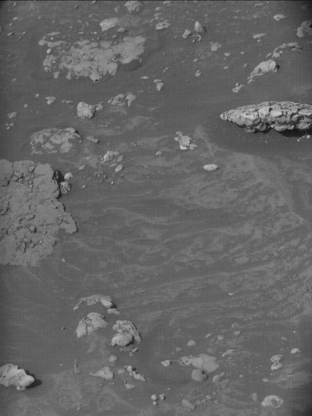 Sol 4220: Mast Camera (Mastcam)