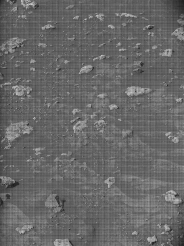 Sol 4220: Mast Camera (Mastcam)