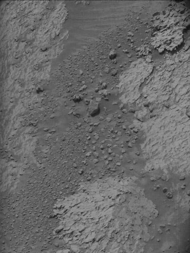 Sol 4220: Mast Camera (Mastcam)