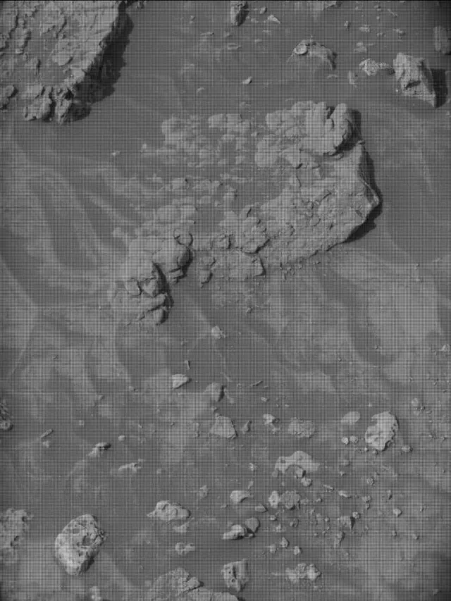 Sol 4220: Mast Camera (Mastcam)