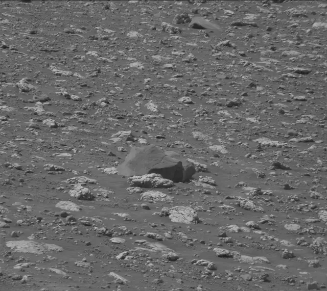 Sol 4222: Mast Camera (Mastcam)