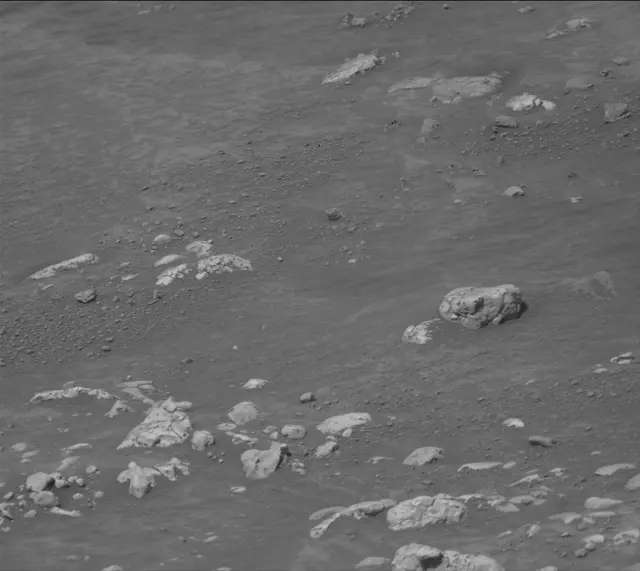 Sol 4222: Mast Camera (Mastcam)