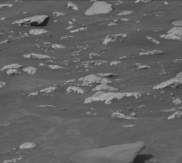 Sol 4222: Mast Camera (Mastcam)