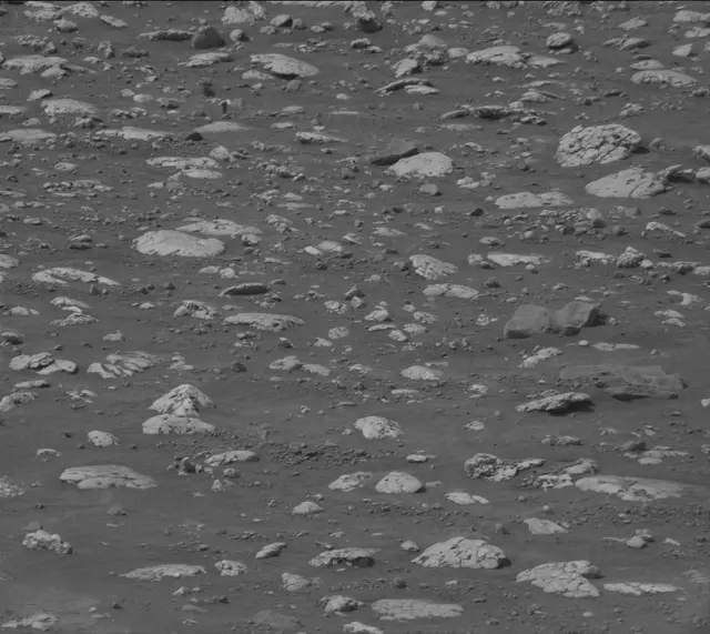 Sol 4222: Mast Camera (Mastcam)
