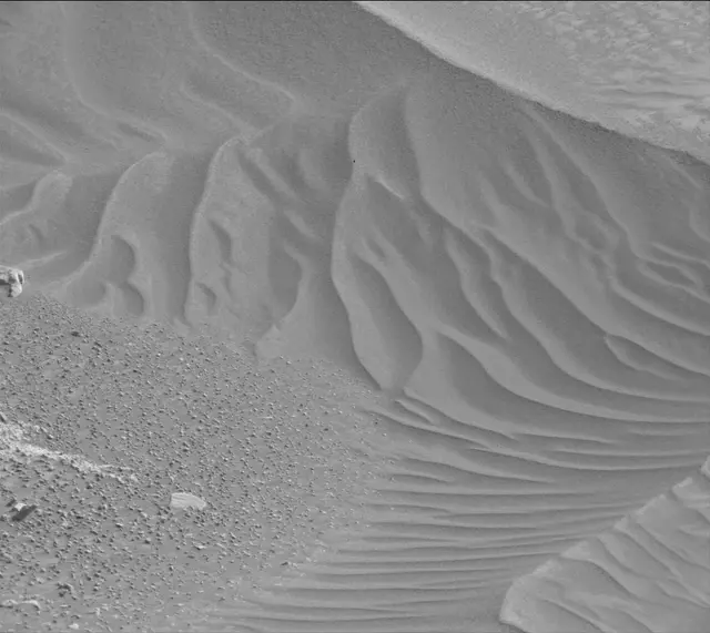 Sol 4223: Mast Camera (Mastcam)