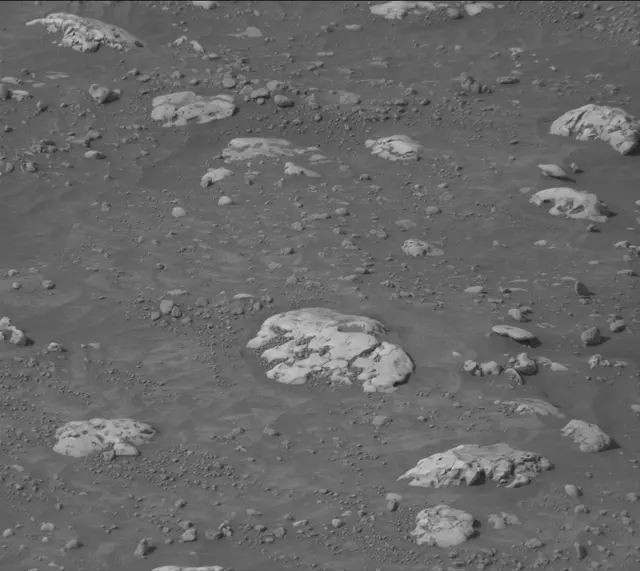 Sol 4227: Mast Camera (Mastcam)