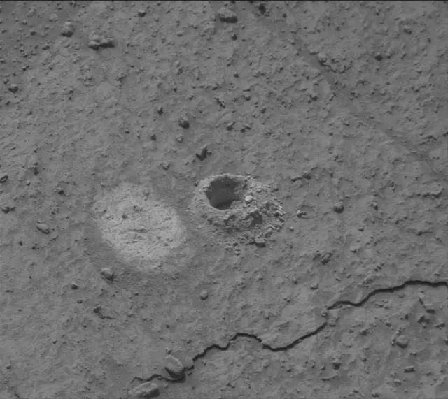 Sol 4229: Mast Camera (Mastcam)