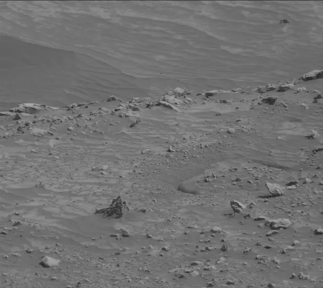 Sol 4233: Mast Camera (Mastcam)