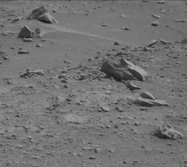 Sol 4233: Mast Camera (Mastcam)