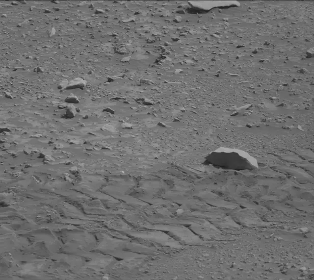 Sol 4233: Mast Camera (Mastcam)