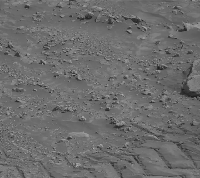Sol 4233: Mast Camera (Mastcam)