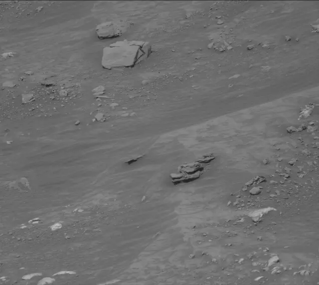 Sol 4235: Mast Camera (Mastcam)