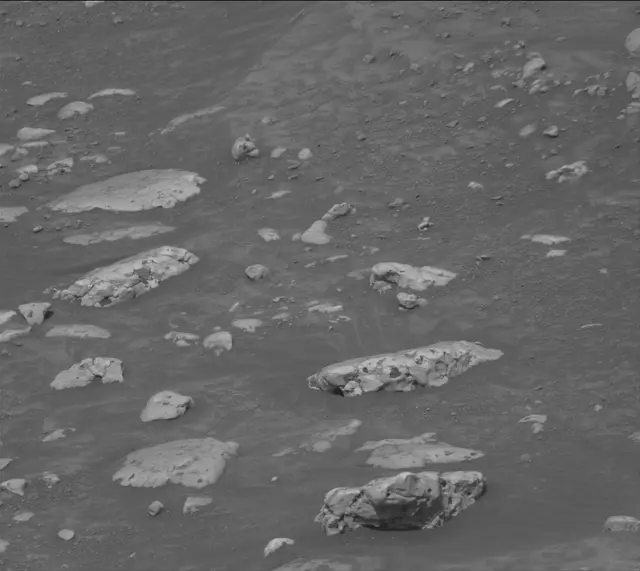 Sol 4235: Mast Camera (Mastcam)
