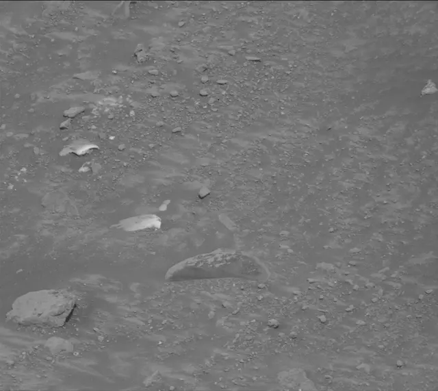 Sol 4235: Mast Camera (Mastcam)