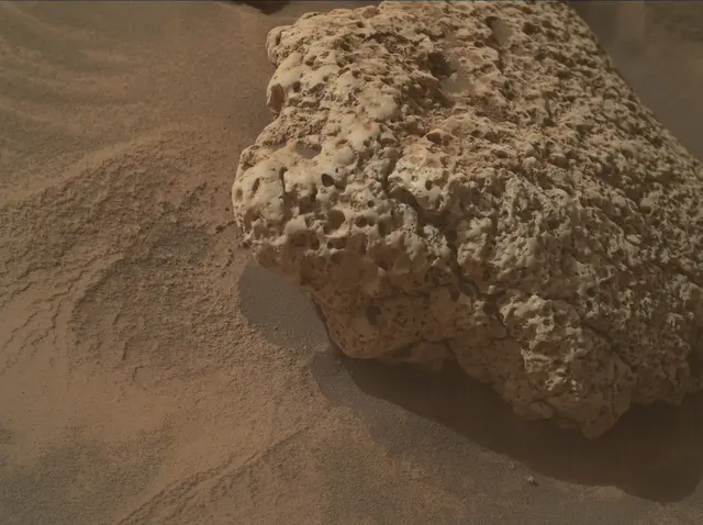 Sol 4236: Mars Hand Lens Imager (MAHLI)