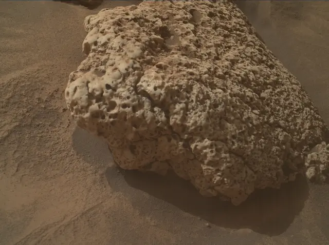 Sol 4236: Mars Hand Lens Imager (MAHLI)