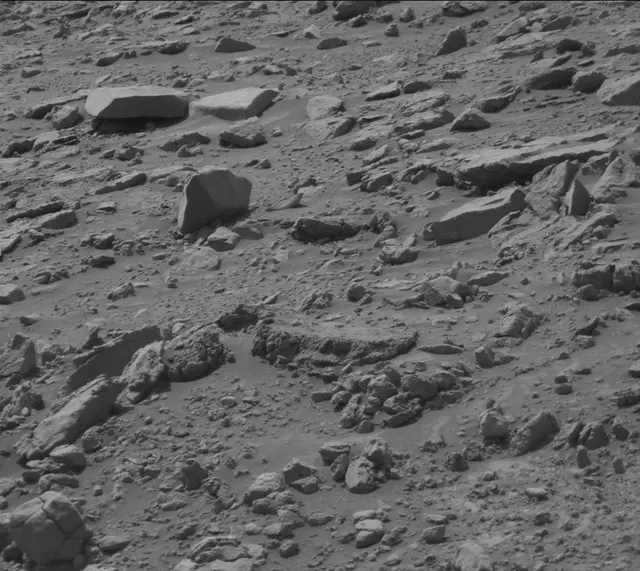 Sol 4239: Mast Camera (Mastcam)