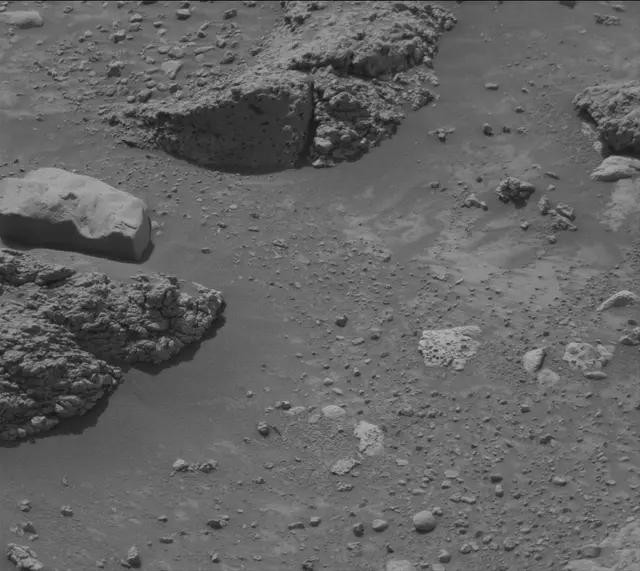 Sol 4239: Mast Camera (Mastcam)