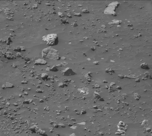 Sol 4239: Mast Camera (Mastcam)