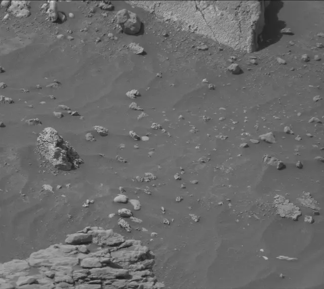Sol 4239: Mast Camera (Mastcam)