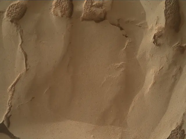 Sol 4239: Mars Hand Lens Imager (MAHLI)
