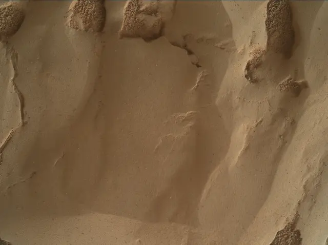 Sol 4239: Mars Hand Lens Imager (MAHLI)
