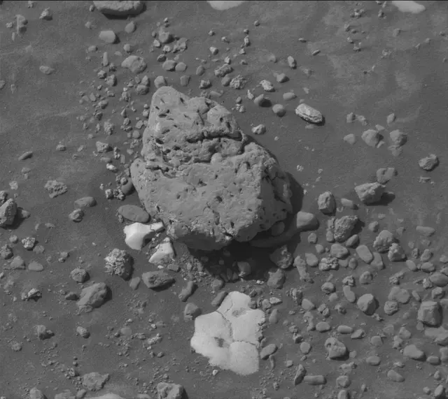 Sol 4240: Mast Camera (Mastcam)