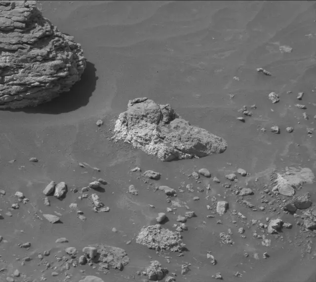 Sol 4241: Mast Camera (Mastcam)