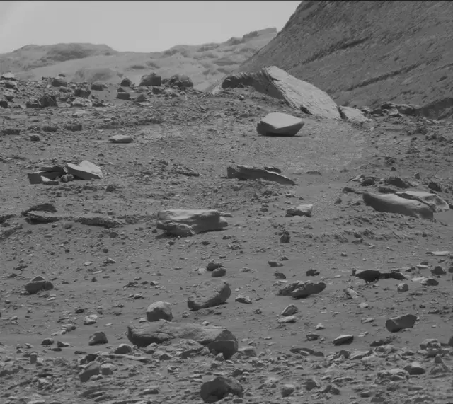 Sol 4241: Mast Camera (Mastcam)