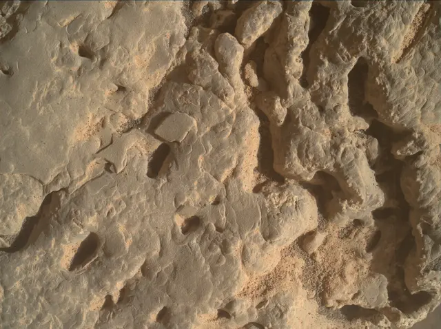 Sol 4241: Mars Hand Lens Imager (MAHLI)
