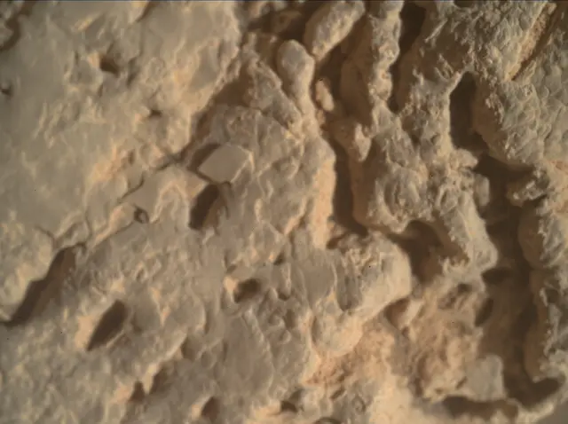 Sol 4241: Mars Hand Lens Imager (MAHLI)