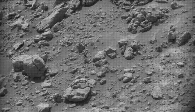Sol 4243: Mast Camera (Mastcam)