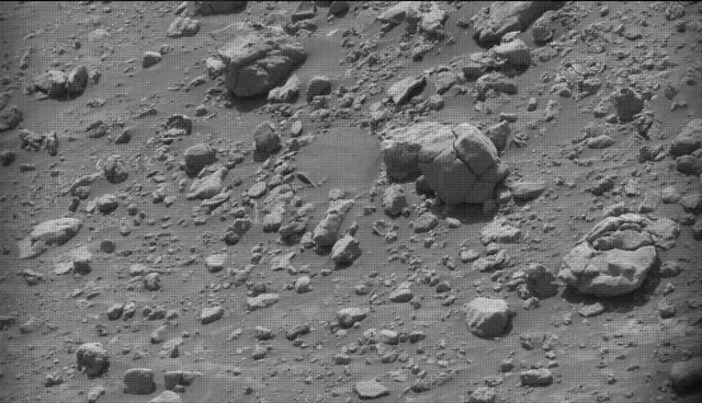 Sol 4243: Mast Camera (Mastcam)