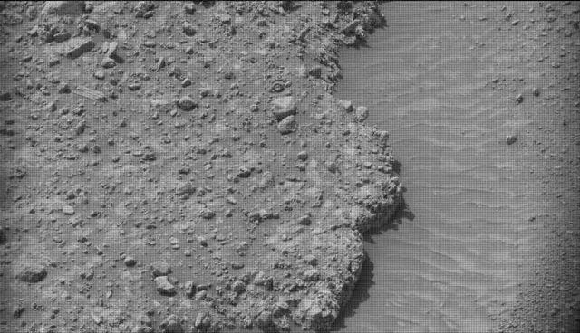 Sol 4243: Mast Camera (Mastcam)