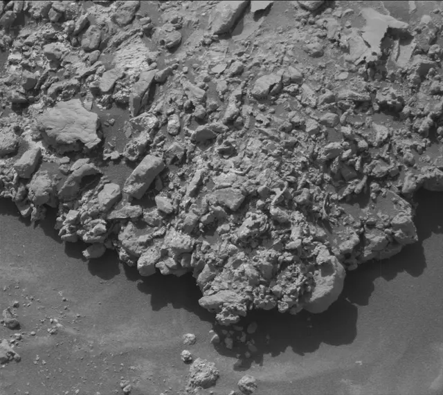 Sol 4243: Mast Camera (Mastcam)