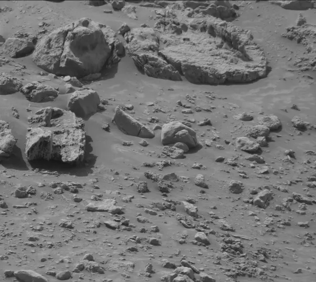 Sol 4243: Mast Camera (Mastcam)