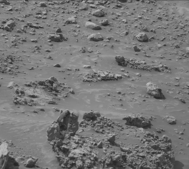 Sol 4243: Mast Camera (Mastcam)