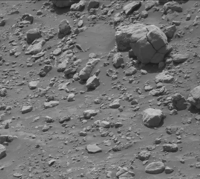 Sol 4243: Mast Camera (Mastcam)