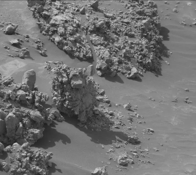 Sol 4243: Mast Camera (Mastcam)