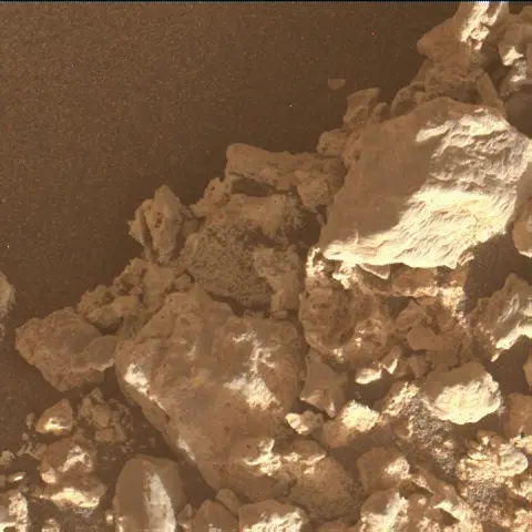 Sol 4243: Mars Hand Lens Imager (MAHLI)