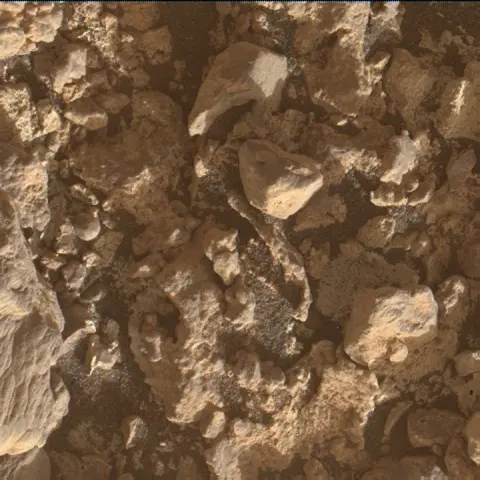 Sol 4243: Mars Hand Lens Imager (MAHLI)