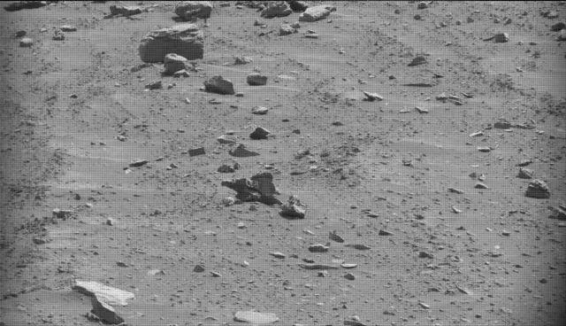 Sol 4244: Mast Camera (Mastcam)