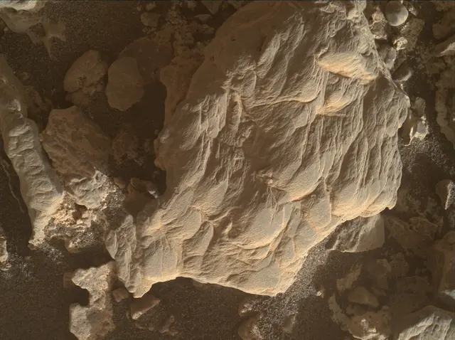 Sol 4244: Mars Hand Lens Imager (MAHLI)
