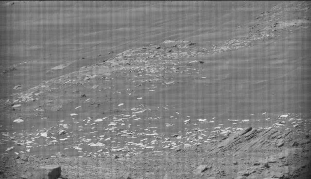 Sol 4246: Mast Camera (Mastcam)
