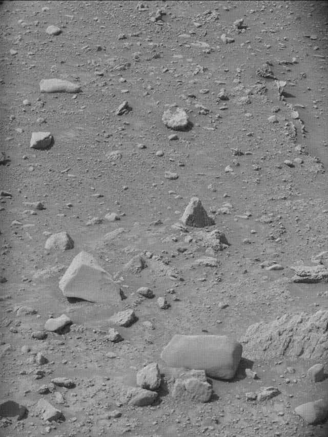 Sol 4246: Mast Camera (Mastcam)