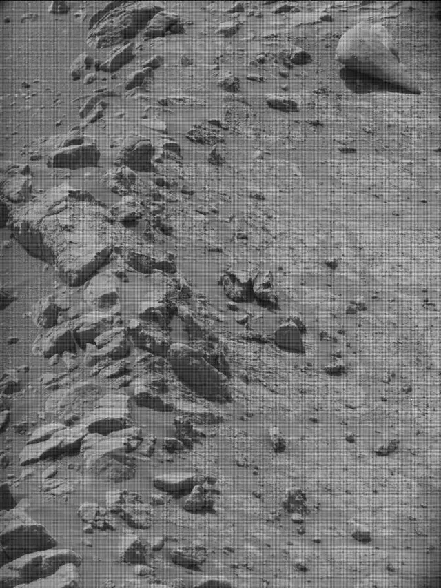 Sol 4246: Mast Camera (Mastcam)