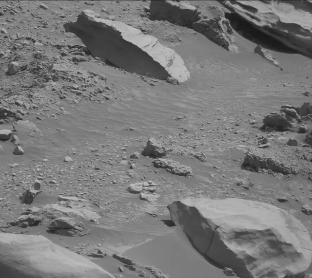 Sol 4246: Mast Camera (Mastcam)