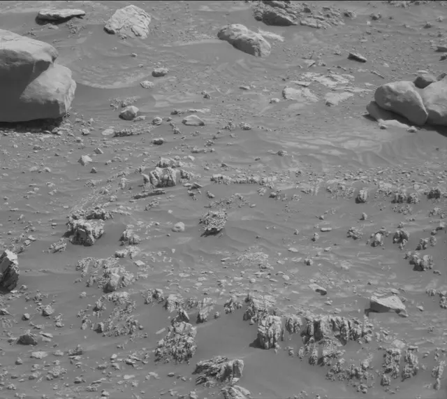 Sol 4246: Mast Camera (Mastcam)